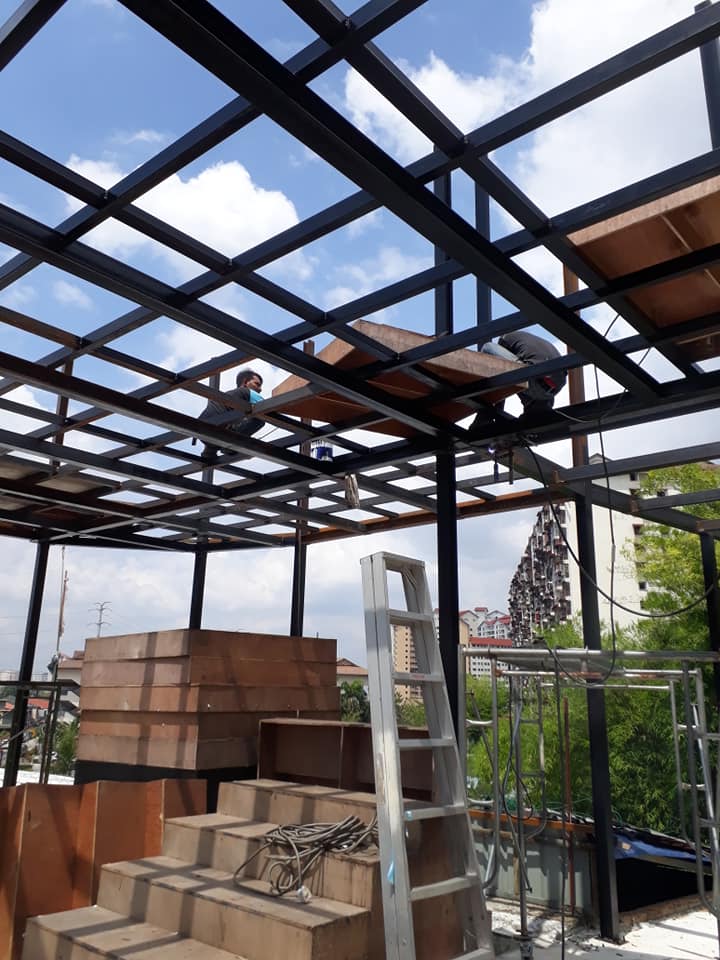 DECKING/