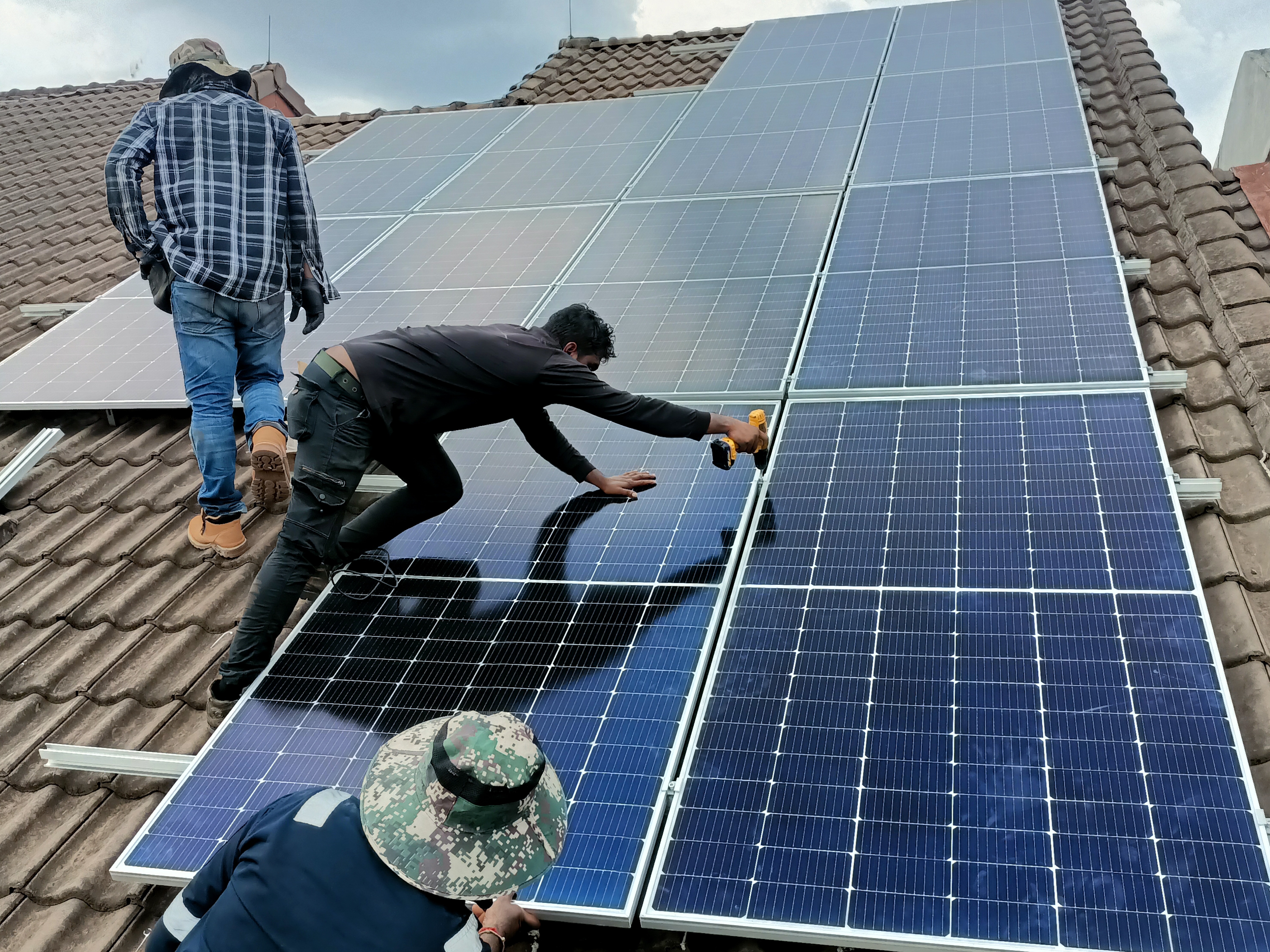 6.6KWP TRINA SOLAR INSTALLATION-HOUSING BOARD