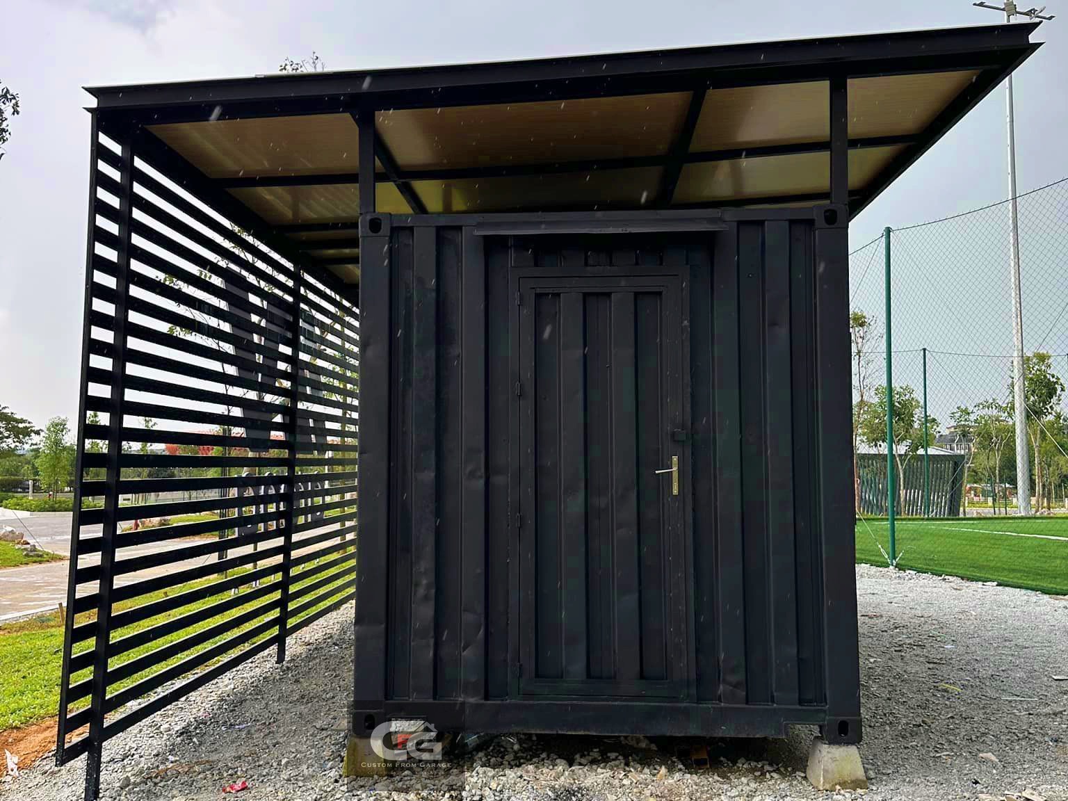 CONTAINER