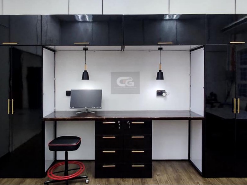WORKPLACE CUSTOM MADE