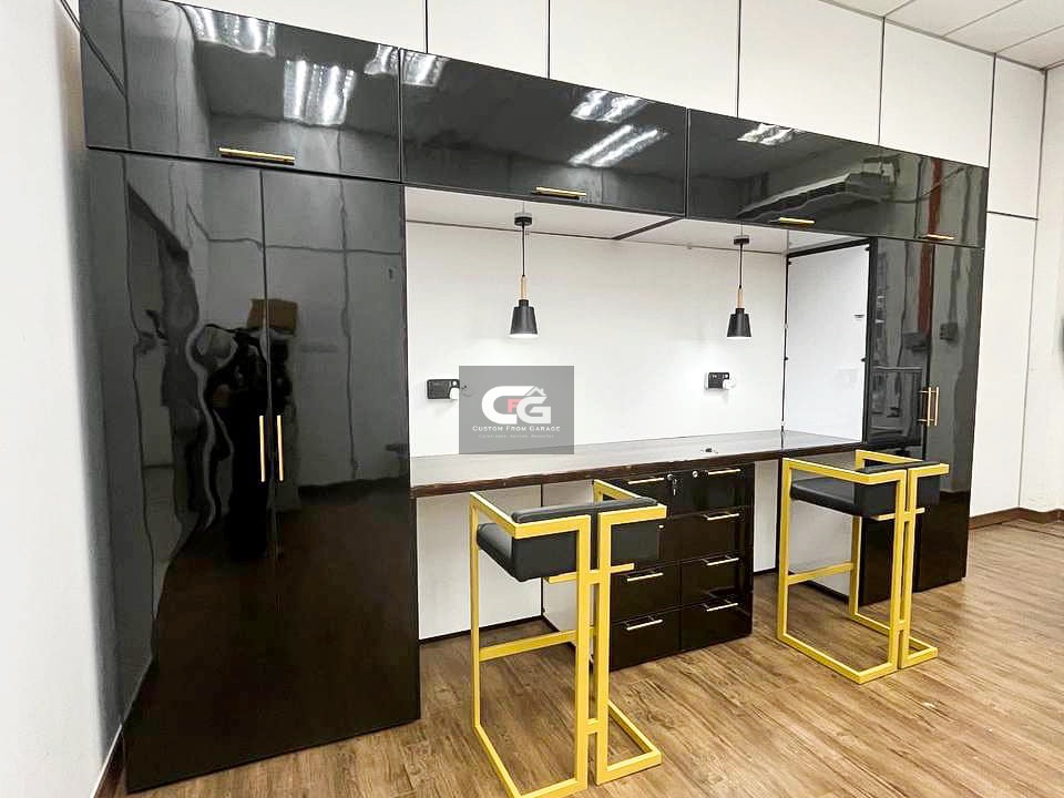 WORKPLACE CUSTOM MADE