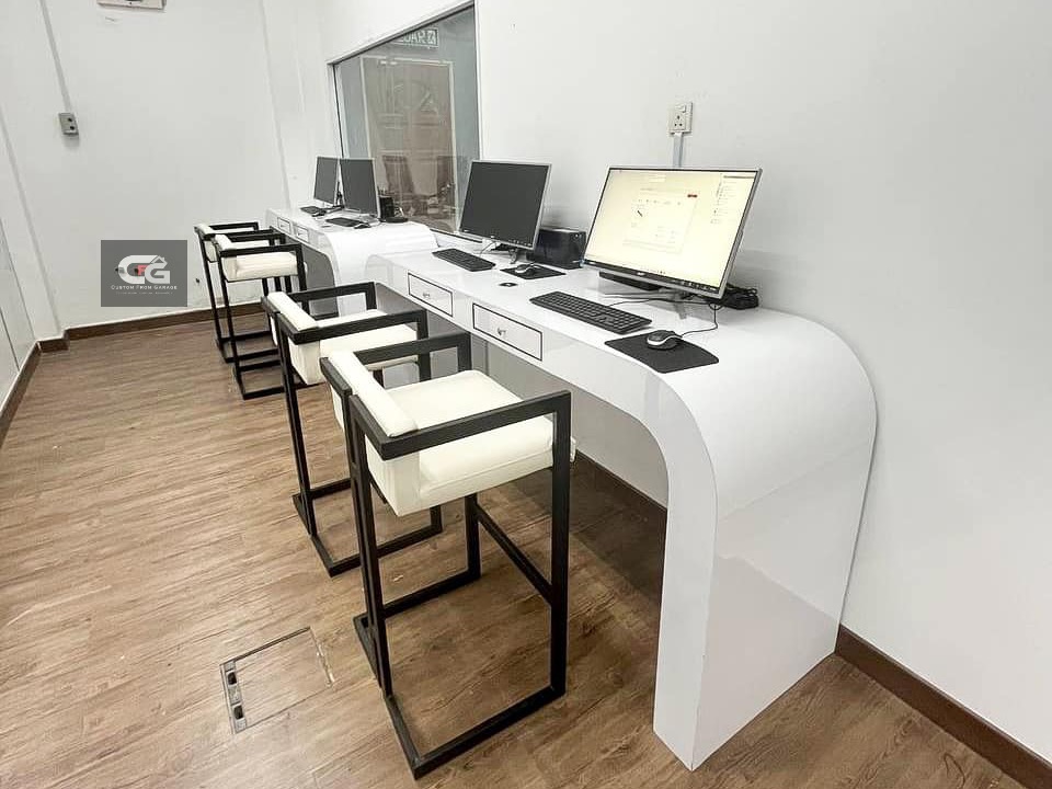 WORKPLACE CUSTOM MADE