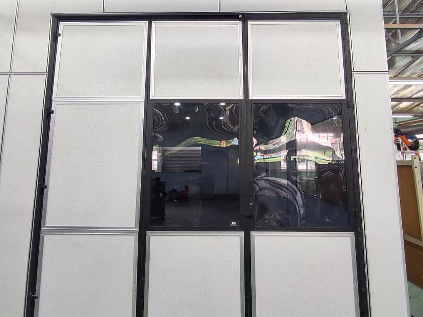 WALL PARTITION