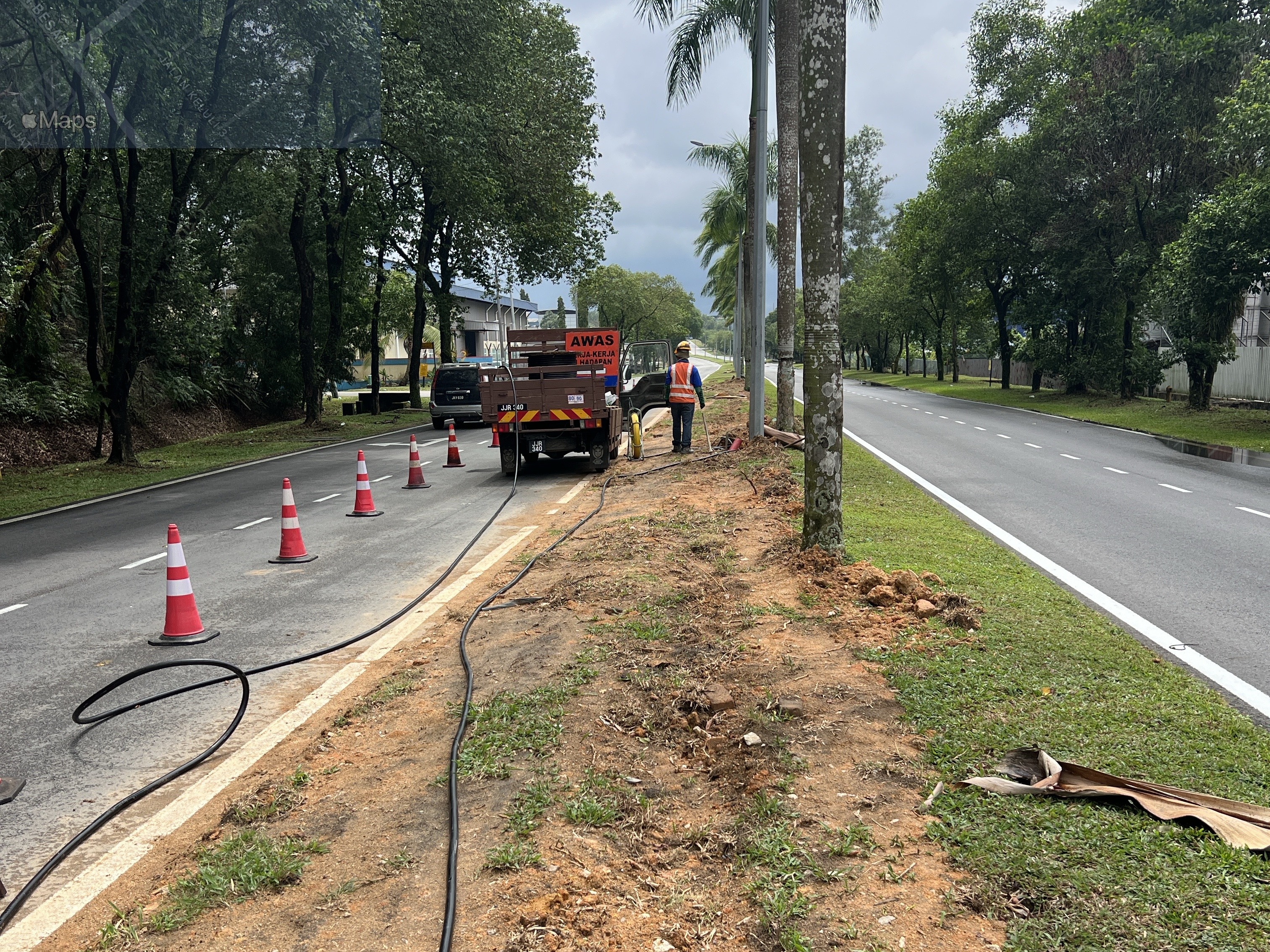 PENGANTIAN CABLE LAMA DENGAN CABLE BARU