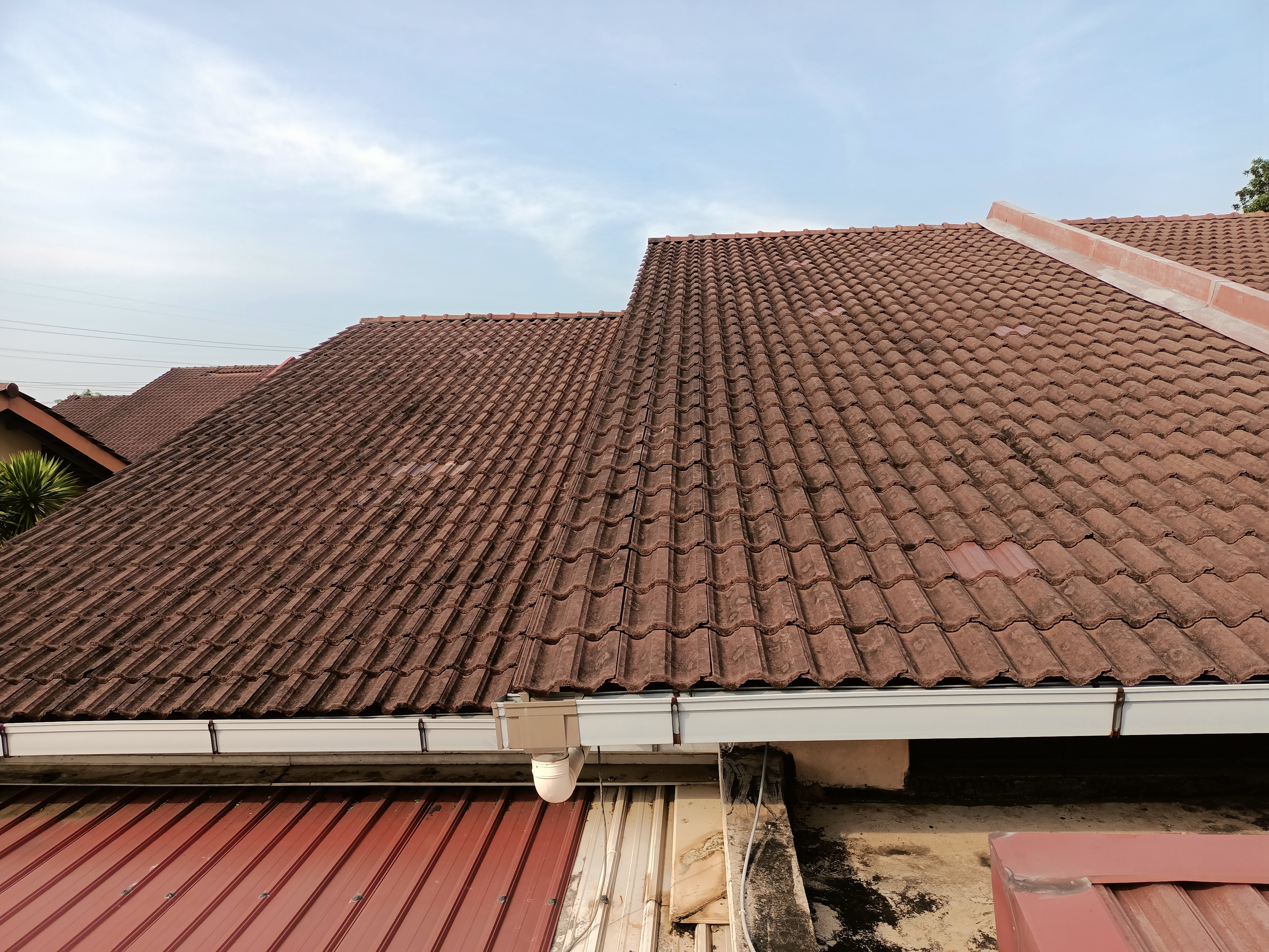 4.95KWP SOLAR INSTALLATION HOUSING BOARD