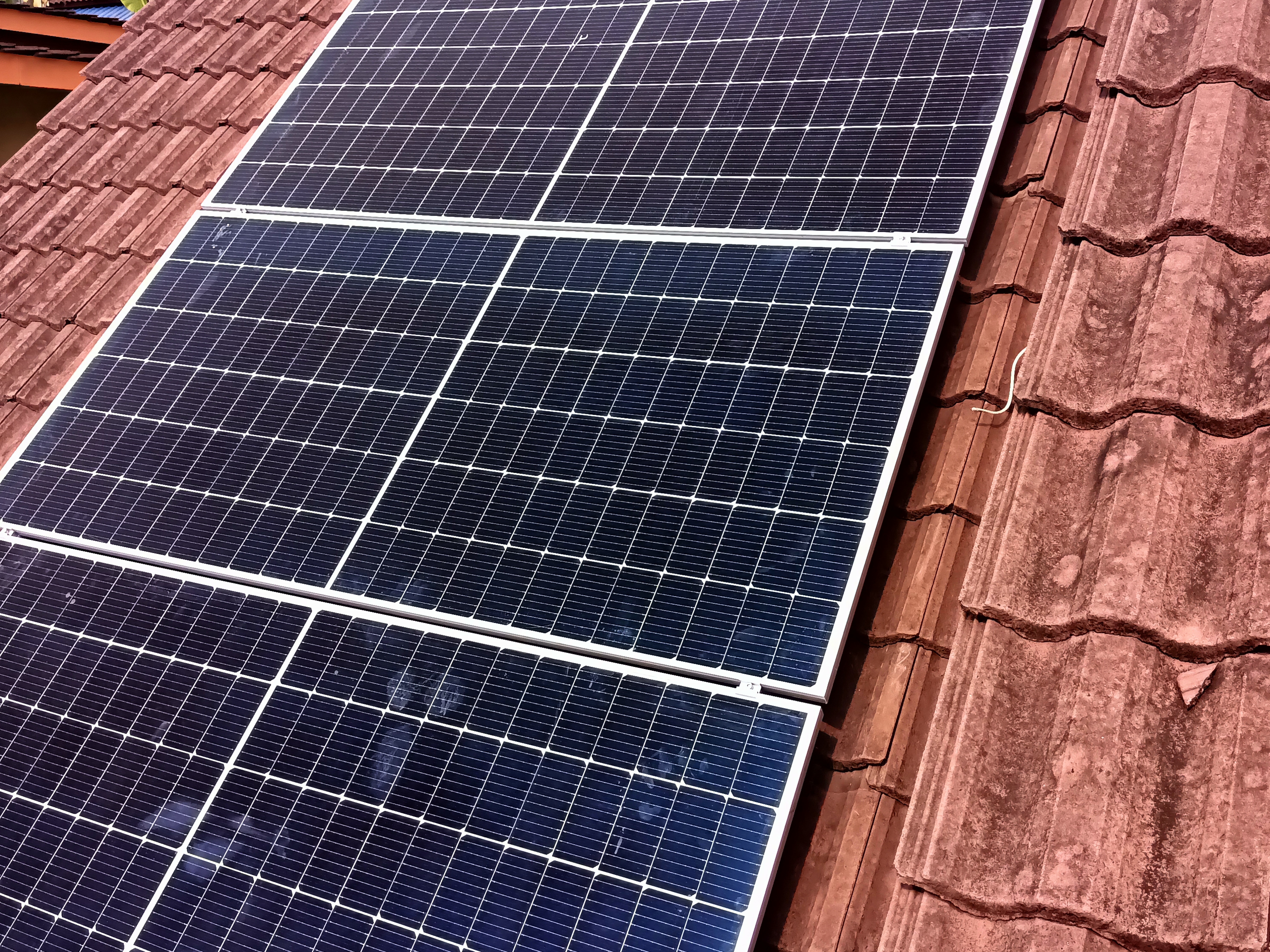 4.95KWP SOLAR INSTALLATION HOUSING BOARD