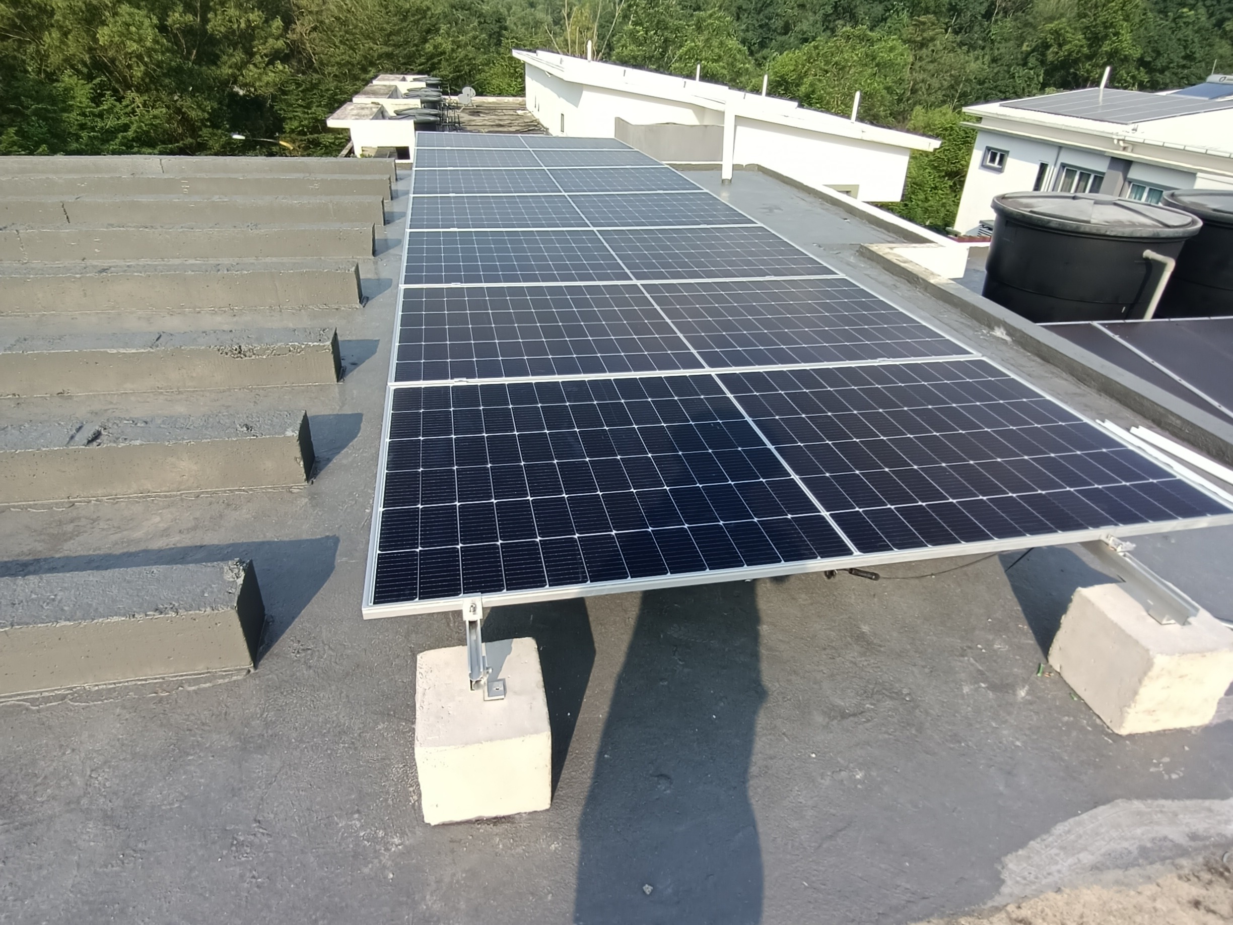 11 kWp TRINA SOLAR INSTALLATION HOUSING BOARD