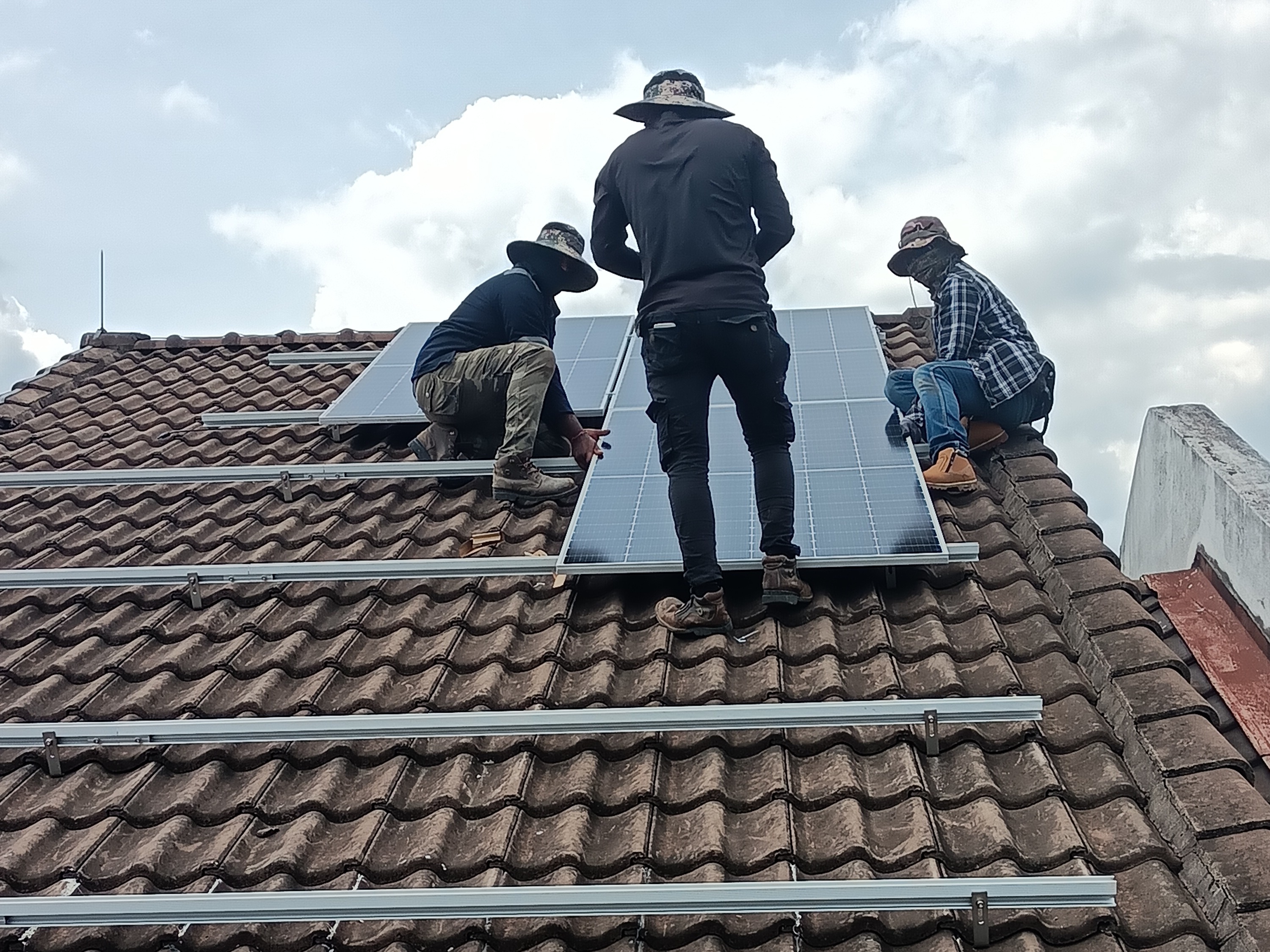 6.60KWP TRINA SOLAR INSTALLATION-HOUSING BOARD