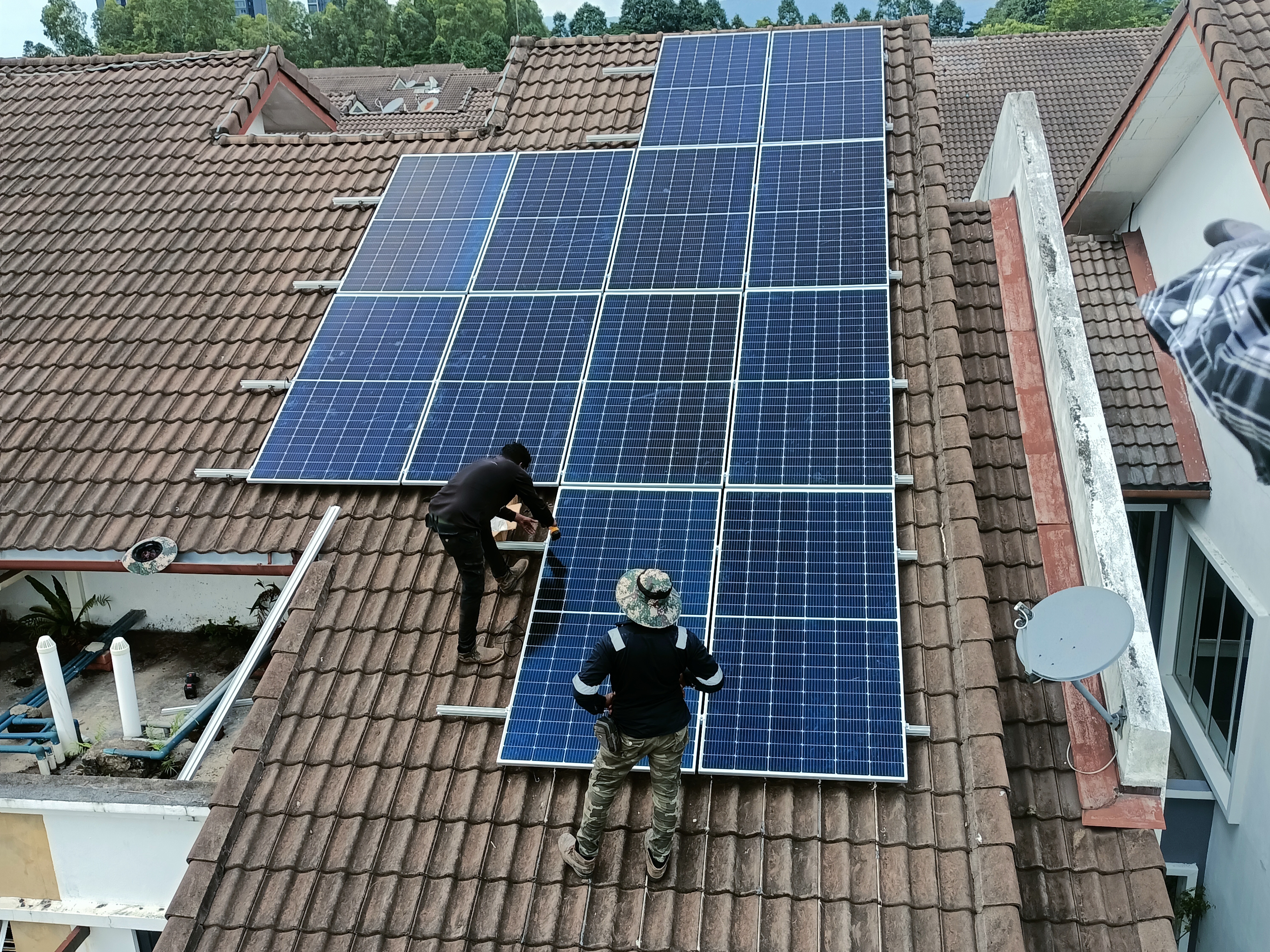 6.60KWP TRINA SOLAR INSTALLATION-HOUSING BOARD