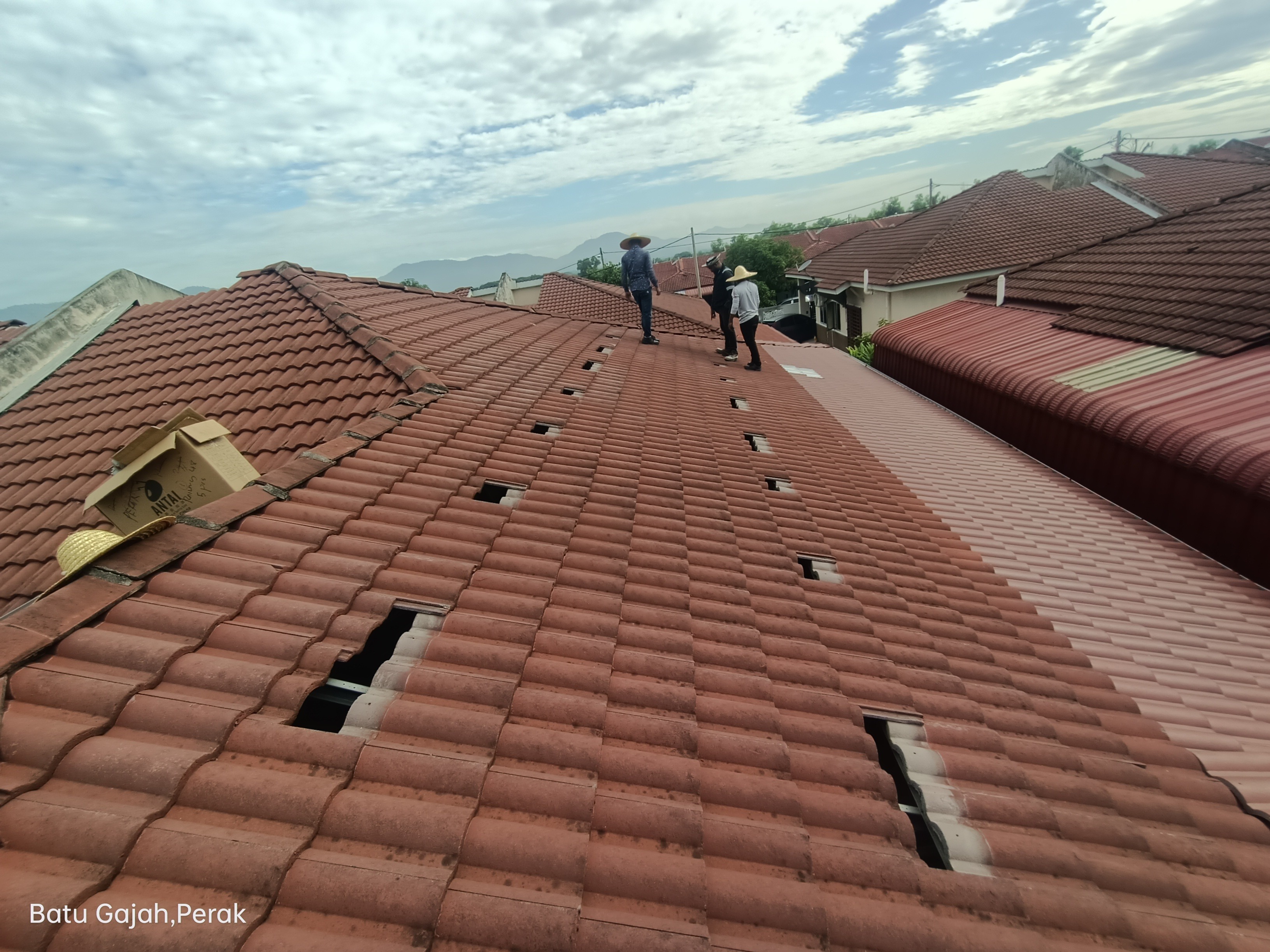 4.95 SOLAR INSTALLATION HOUSING BOARD