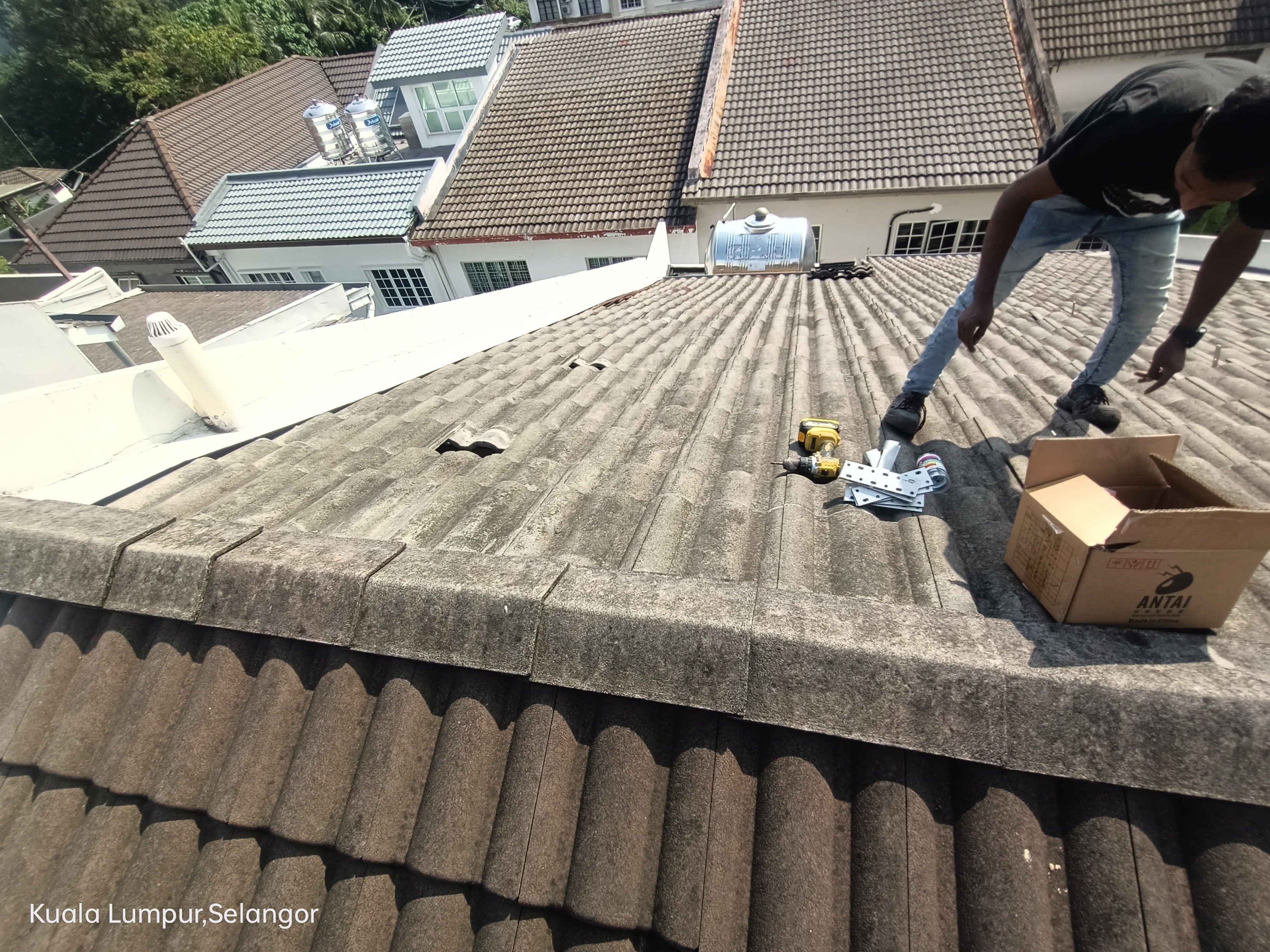 9.90KWP RESIDENTIAL SOLAR PANEL INSTALATION