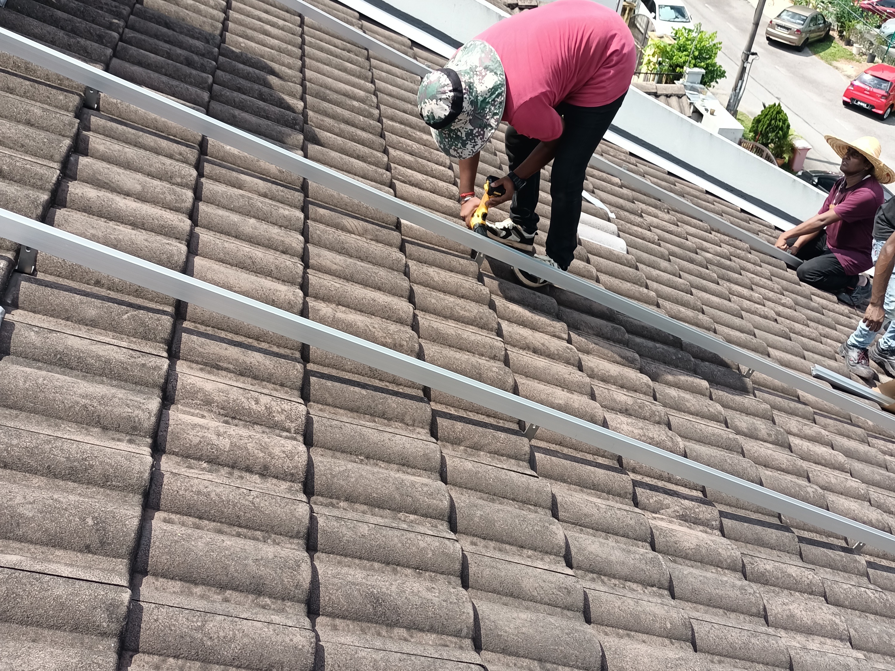 9.90KWP RESIDENTIAL SOLAR PANEL INSTALATION
