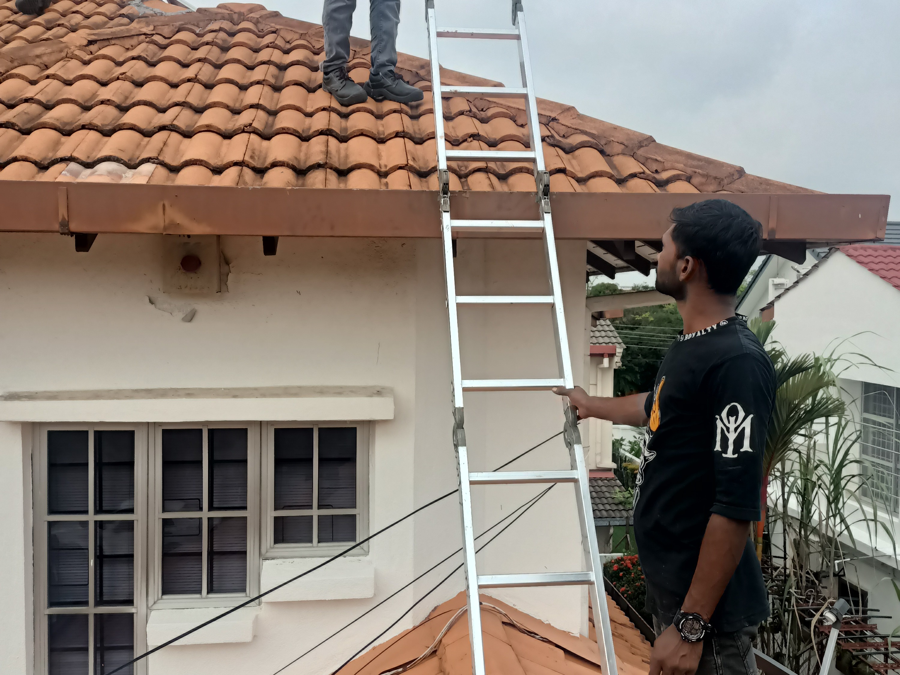 9.35KWP RESIDENTIAL SOLAR PANEL INSTALLATION