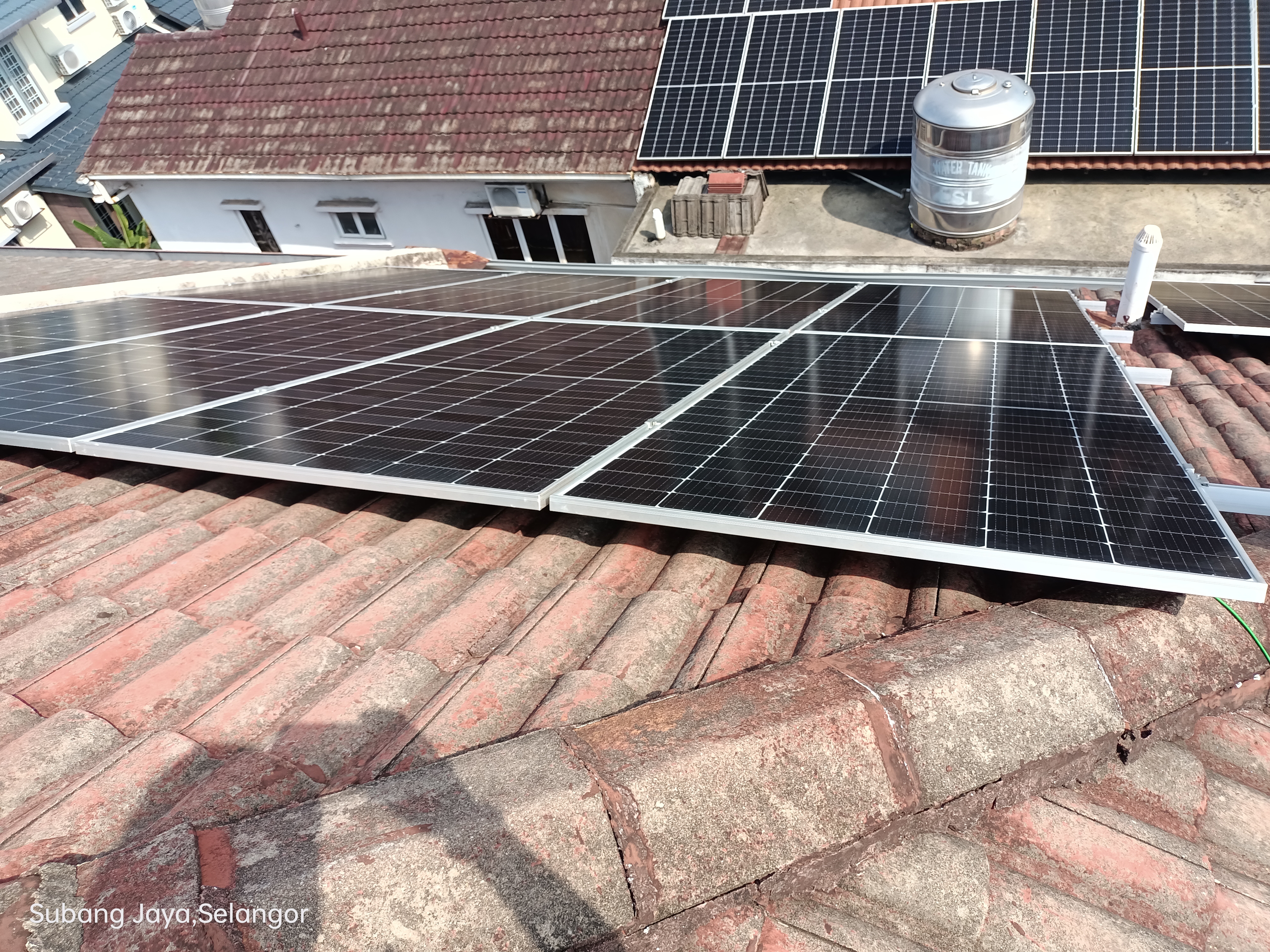 9.35KWP RESIDENTIAL SOLAR PANEL INSTALLATION