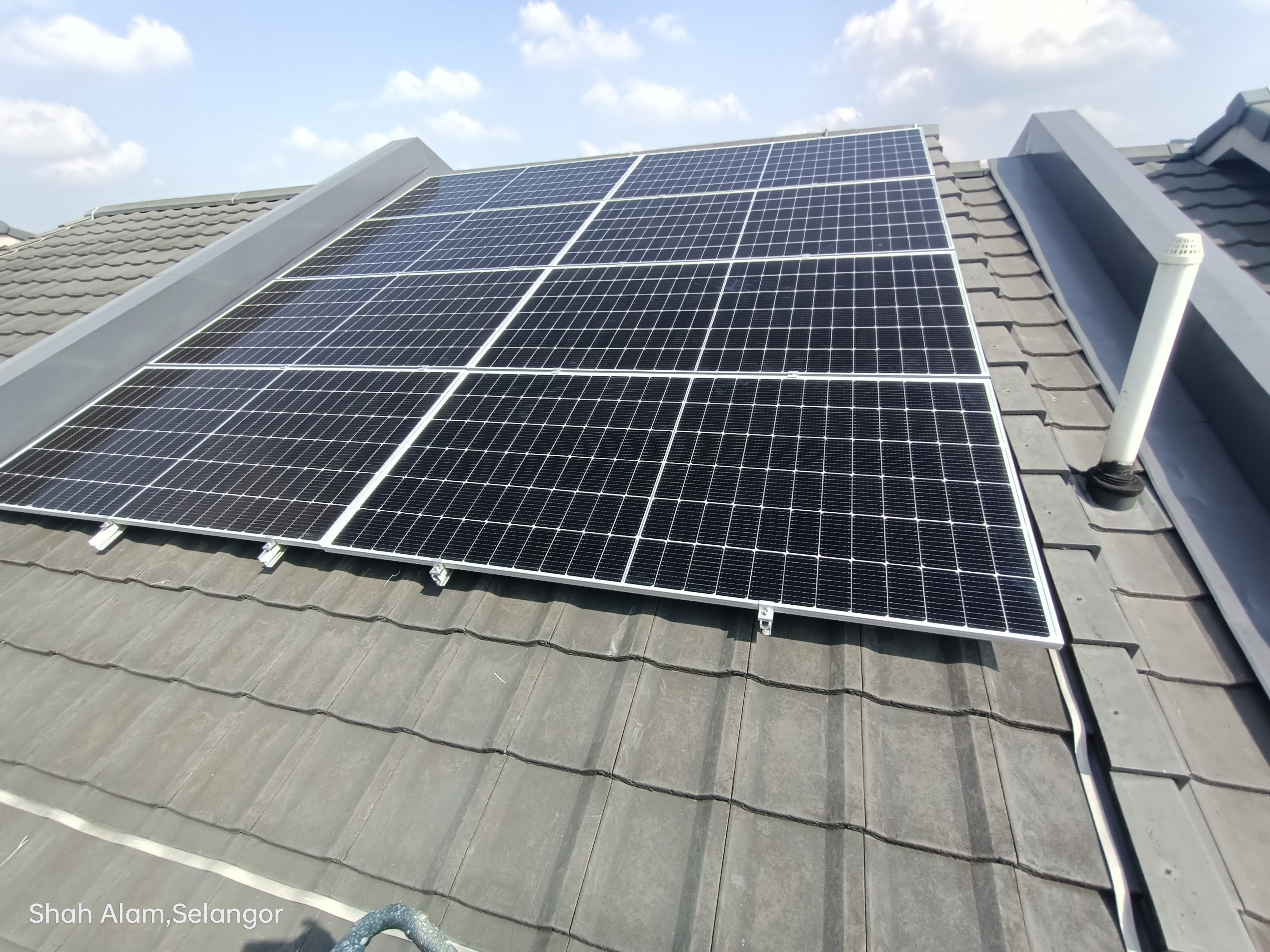 6.05KWP RESIDENTIAL SOLAR PANEL INSTALLATION