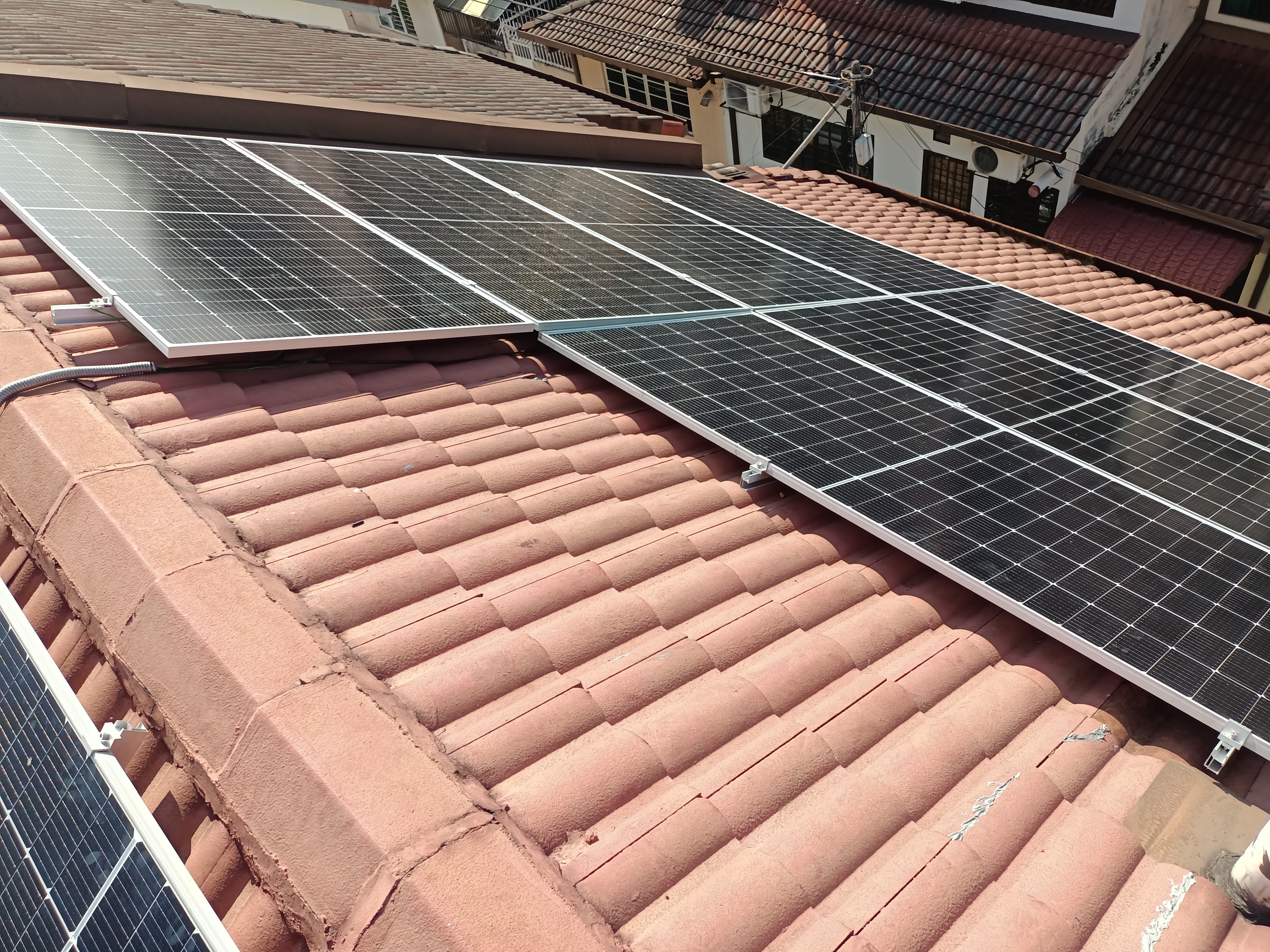 9.1KWP RESIDENTIAL SOLAR PANEL INSTALLATION