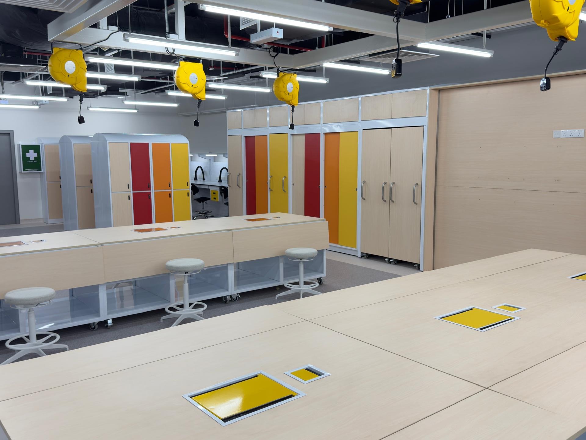 Project makers lab with 3D printing machine