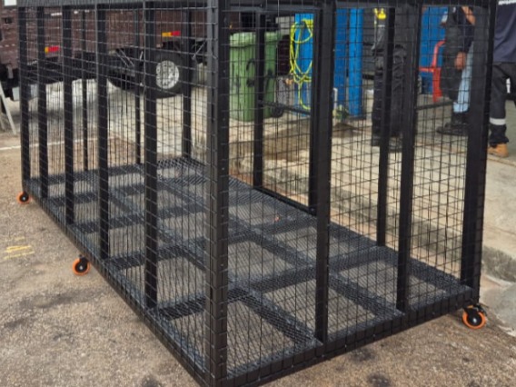 ANIMAL CAGE