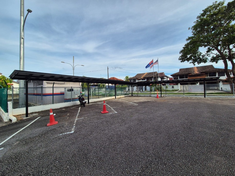 AWNING PARKING LOT