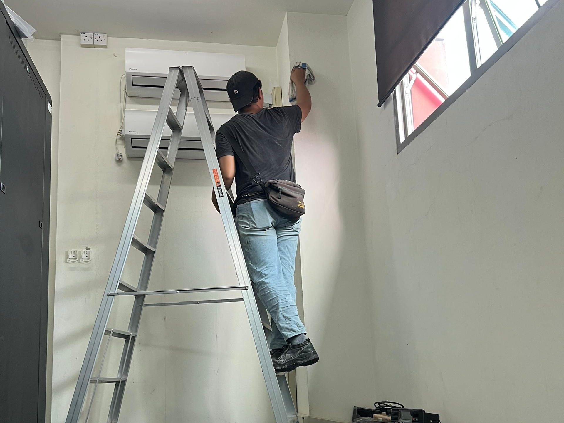 AIRCOND