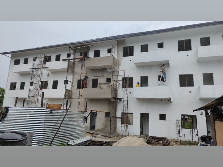2 STOREY FLAT BUILDING WITH 15 UNITS
