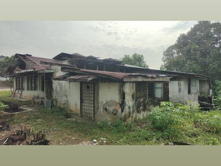 DEMOLITION AND CONSTRUCTION OF TWIN HOUSES