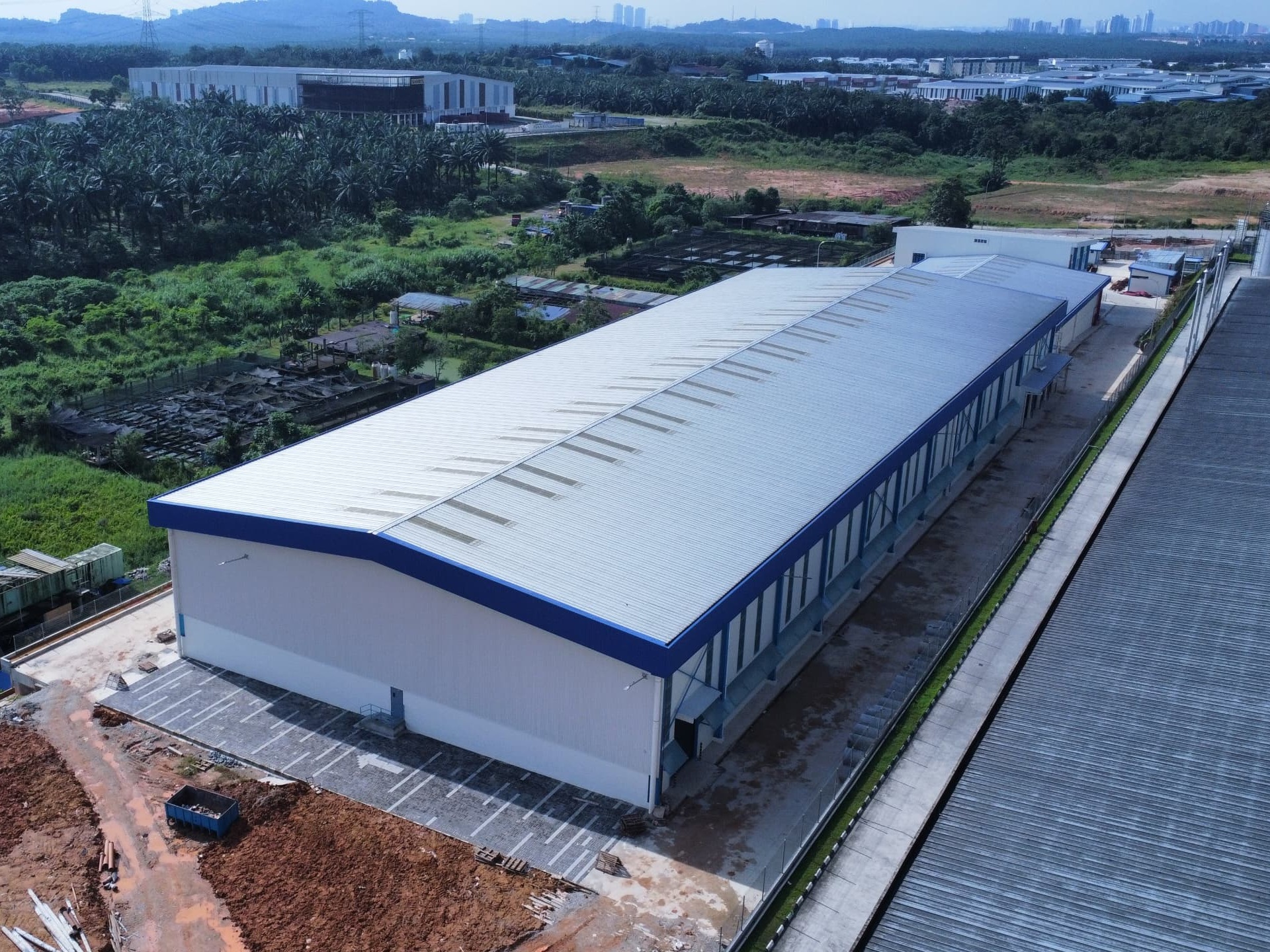 WAREHOUSE (FAST MOVING CONSUMER GOODS)