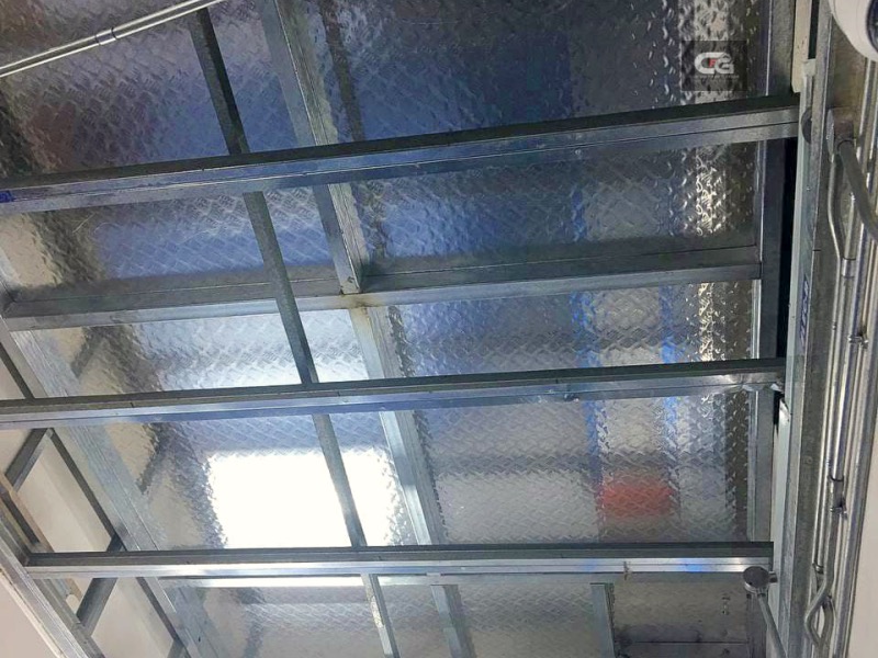 PLATFORM CHECKERED PLATE