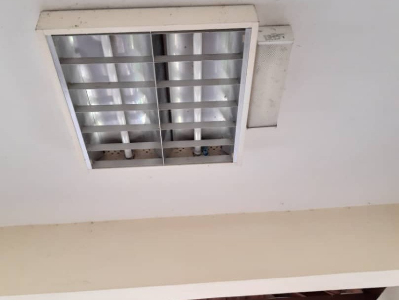 KERJA PENDAWAIAN & PASANG LAMPU KECEMASAN
