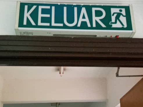 KERJA PENDAWAIAN & PASANG LAMPU KECEMASAN