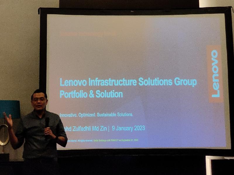 PEMBANGUNAN PERISIAN PERANCANGAN KESEDAR (I-SPARK)