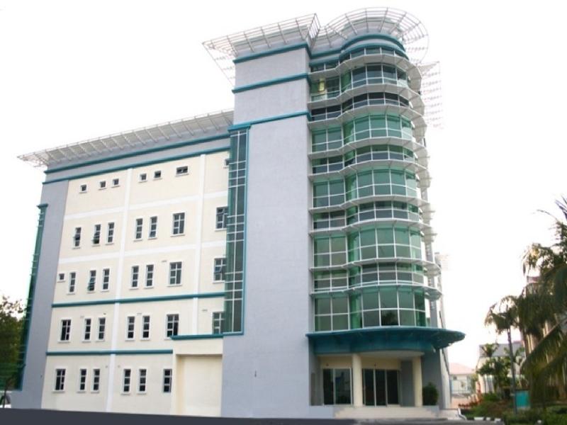 PEMBINAAN