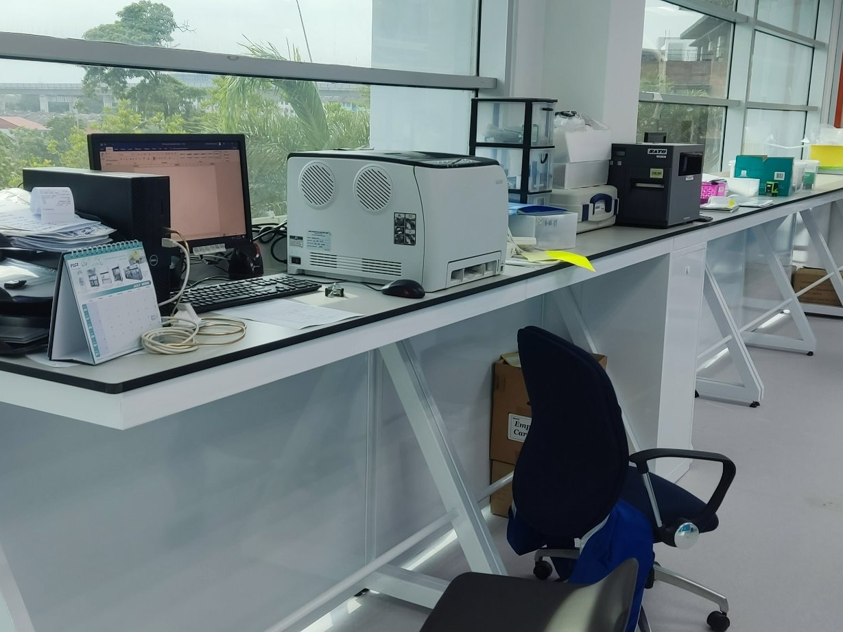 Vaccine lab