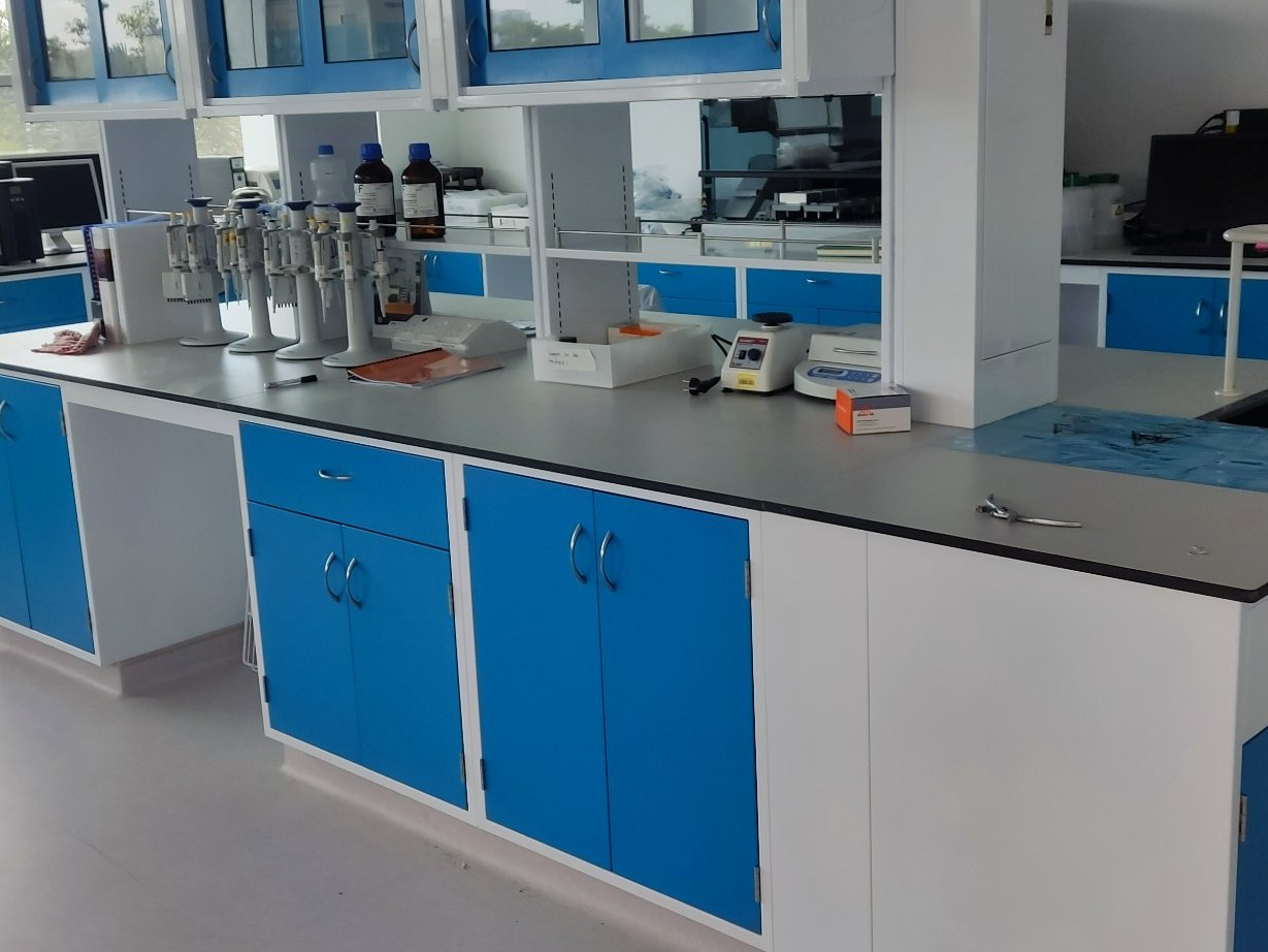 Vaccine lab