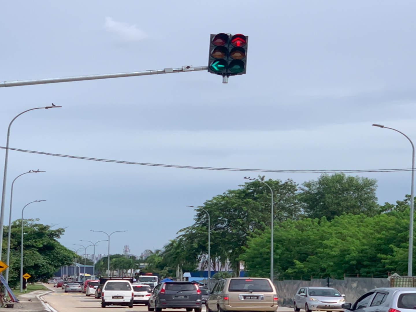 SMART TRAFFIC ANALYTICAL SYSTEM