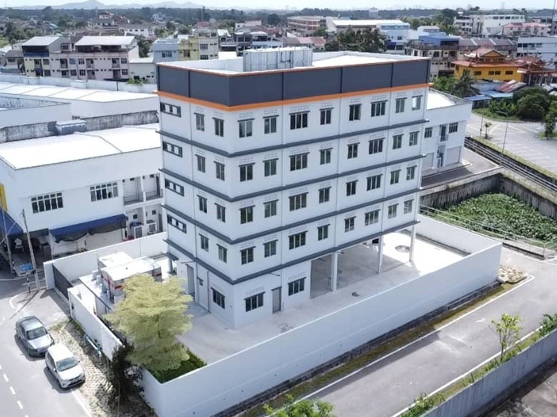 WORKERS DORMITORY AT PEKAN NANAS