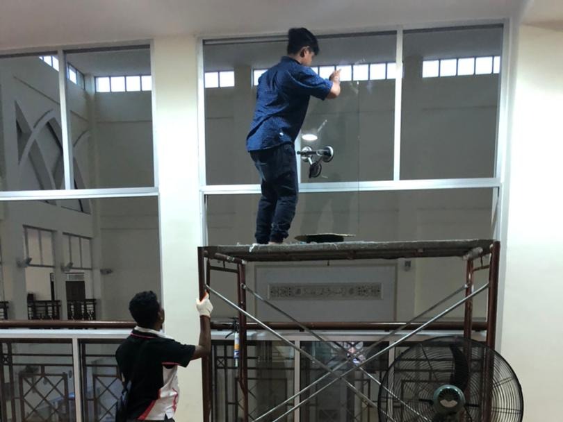 KERJA BAIKPULIH DAN MENAIKTARAF DI MASJID RAHIMAH