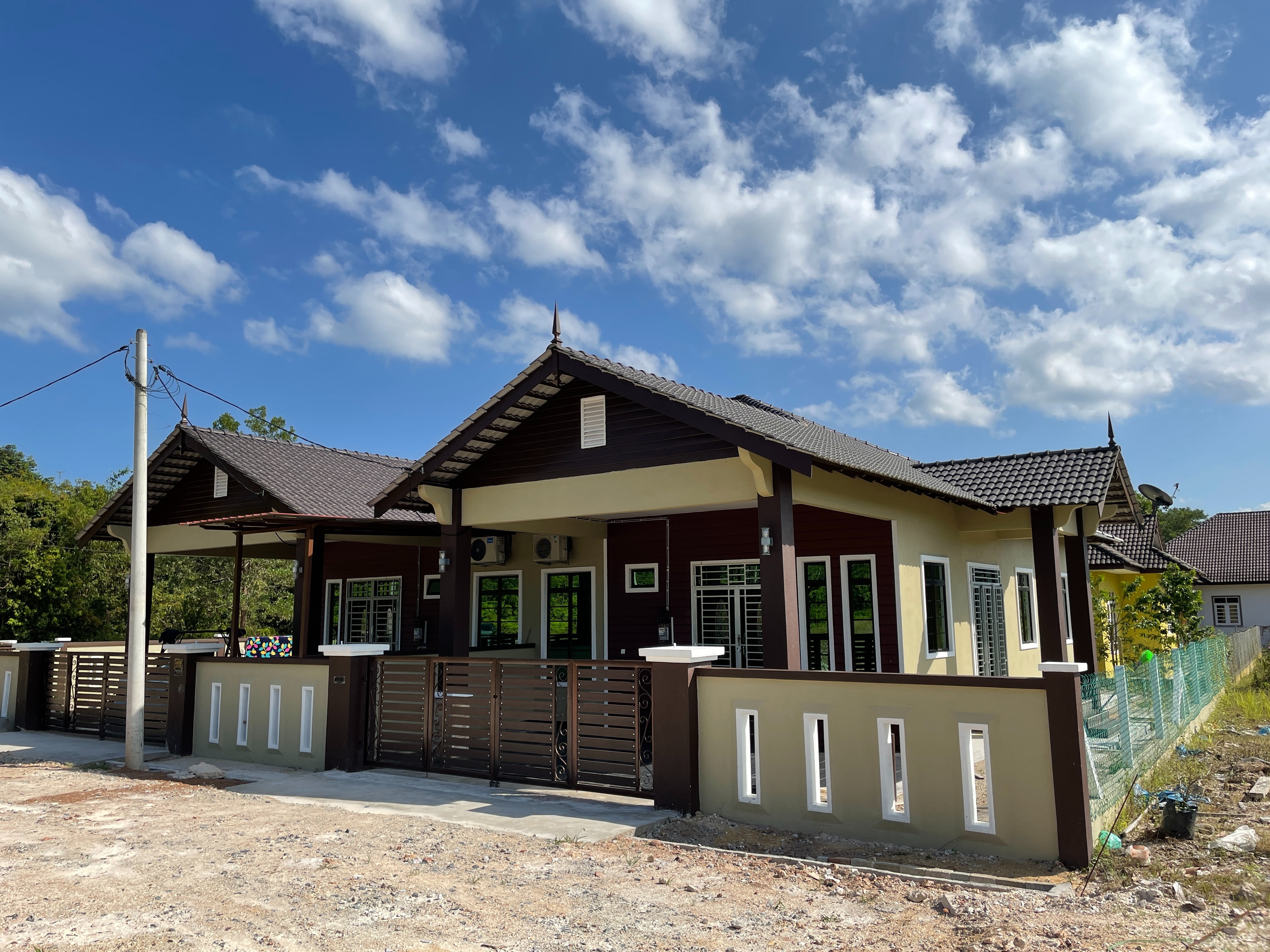 RUMAH