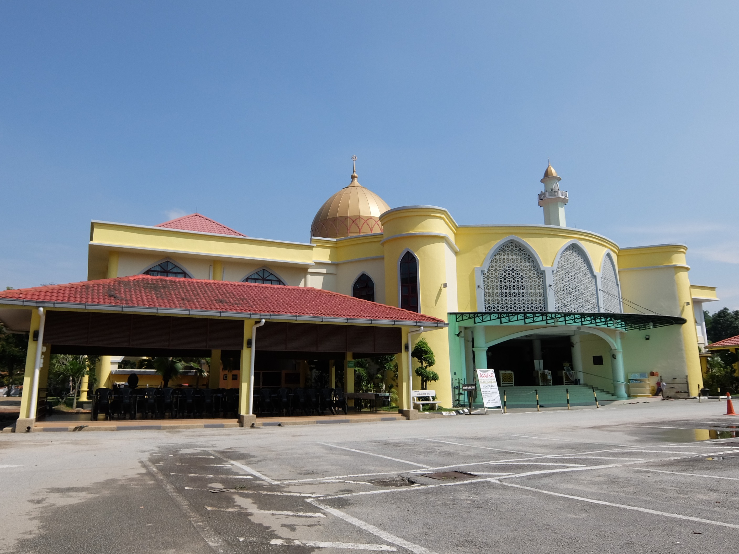 PEMBINAAN PONDOK PENGAWAL MASJID KOTA DAMANSARA