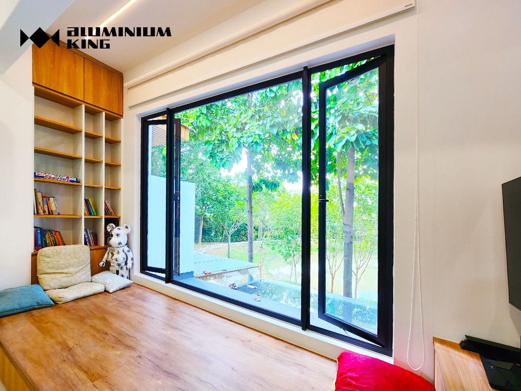 42SERIES MULTIPOINT CASEMENT WINDOW