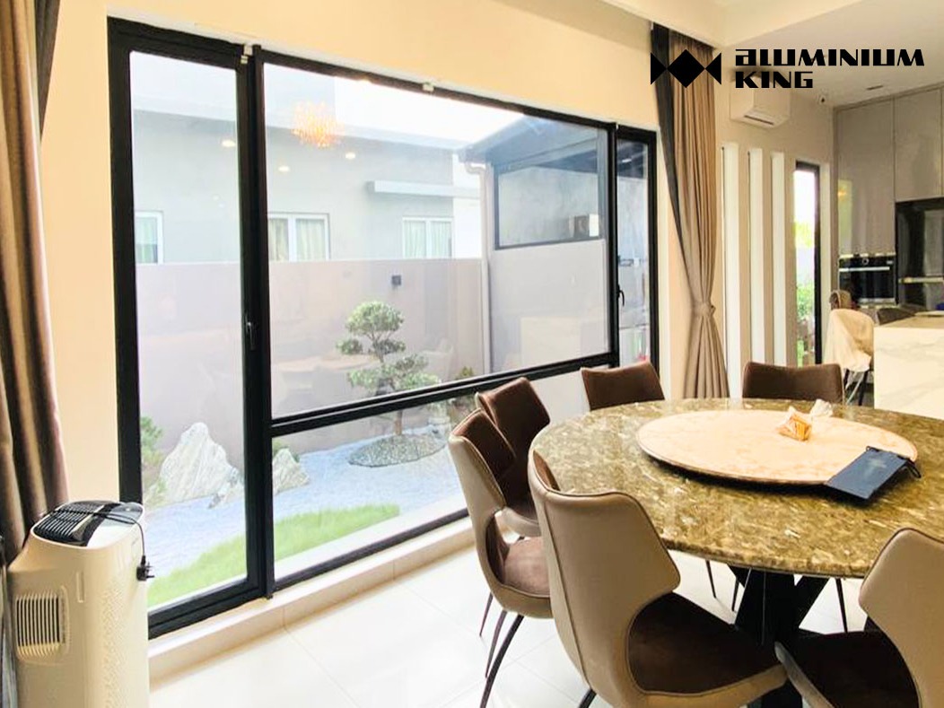 42SERIES MULTIPOINT CASEMENT WINDOW