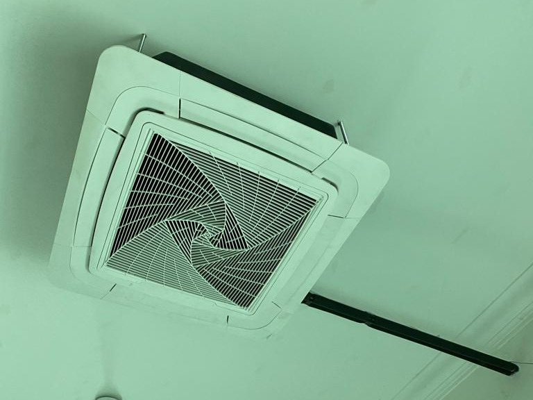 AIR
