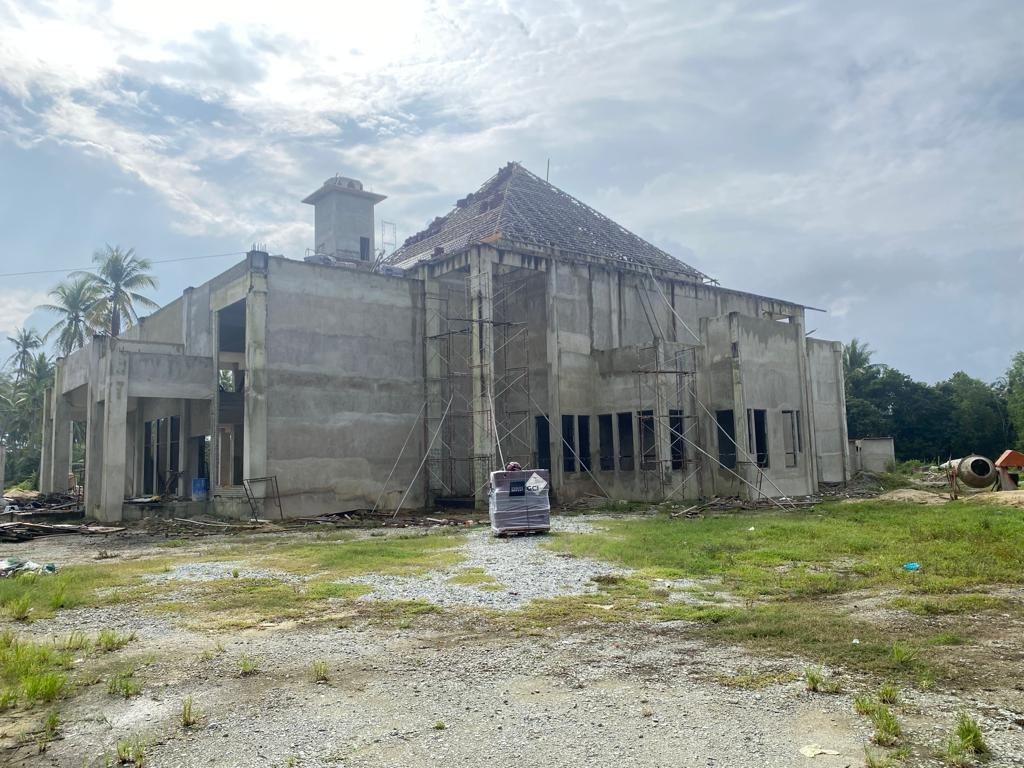 MEMBINA & MENYIAPKAN SEBUAH MASJID BARU 2 TINGKAT