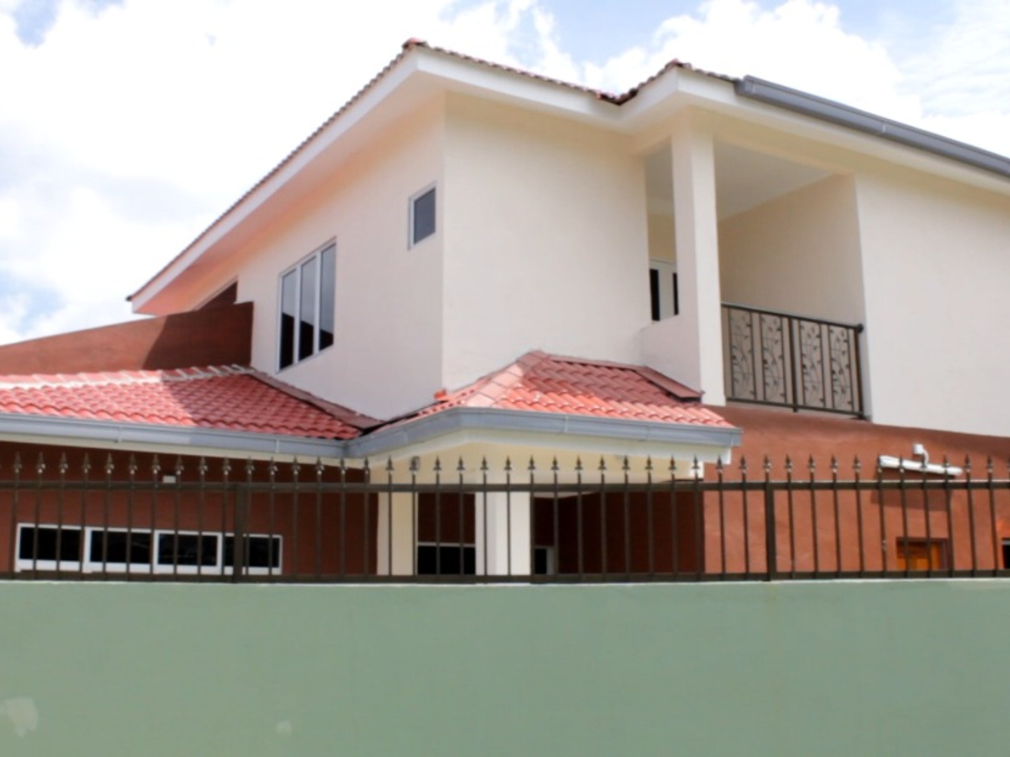 Bungalow Desa Sri Jenaris,