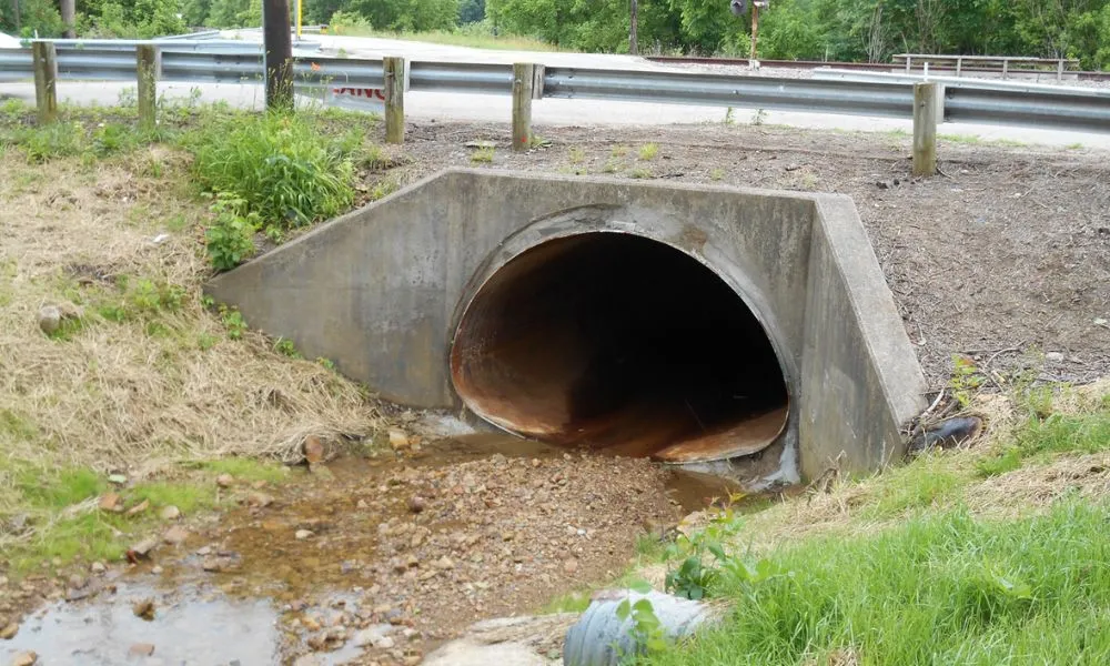 DRAINAGE