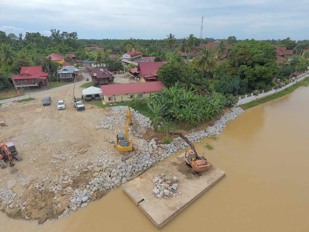 DRAINAGE