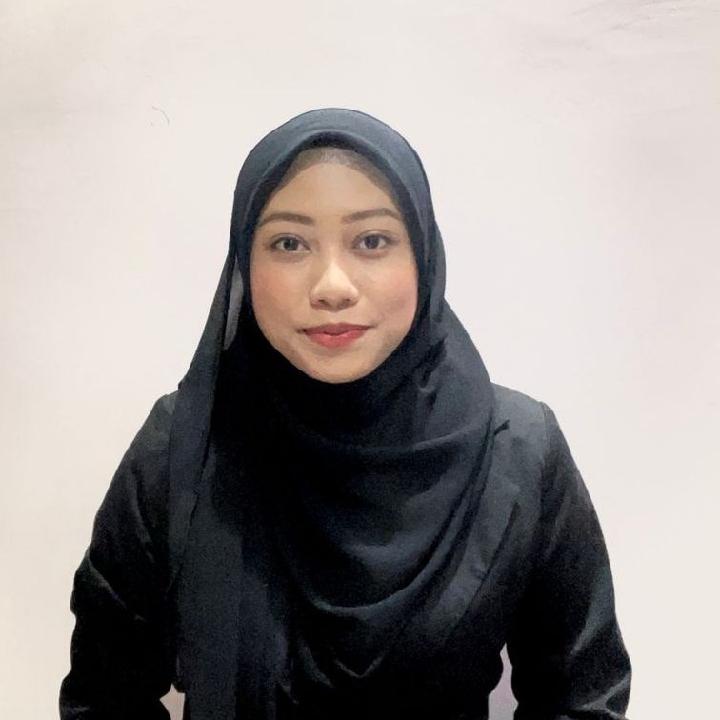 Nur