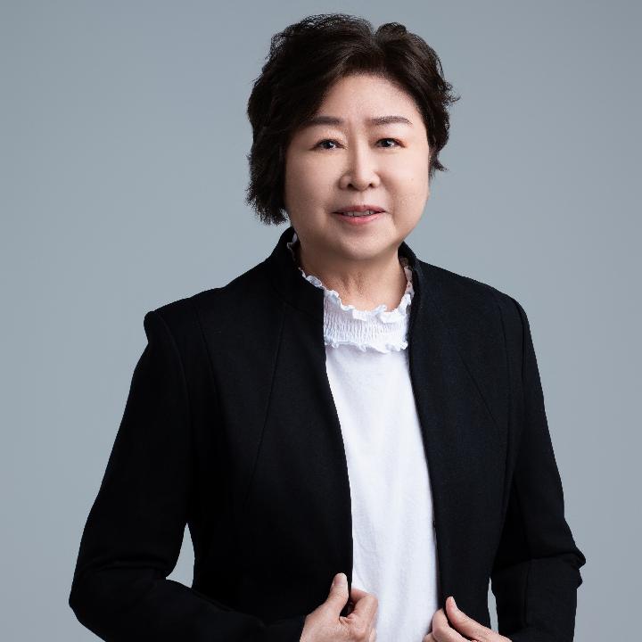SHARON CHIM